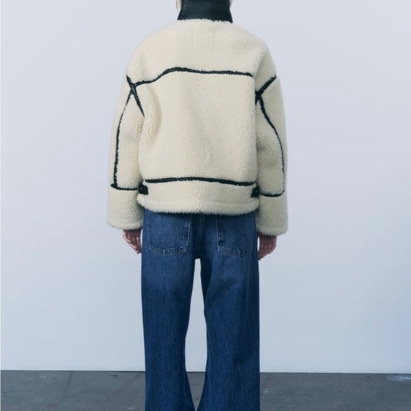 Zara Sherpa Jacket - Picture 2 of 5